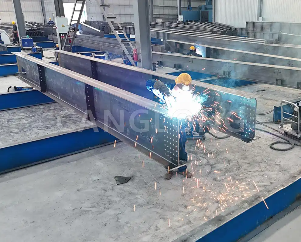 steel structure welding workshop