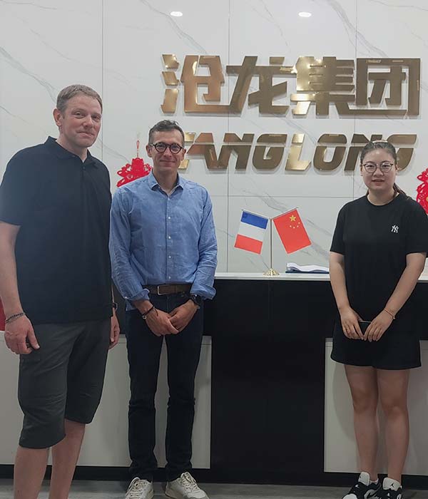 French clients visiting