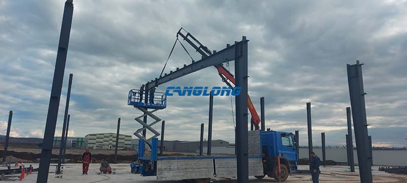 steel structures installation