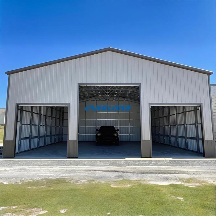 Three Car Garage