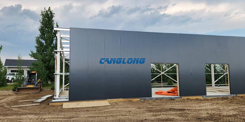 Installation of PU wall panels