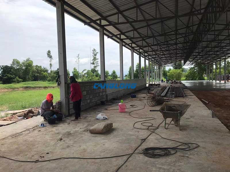 Thailand Chicken Shed