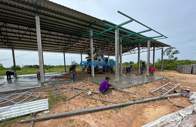 Thailand Chicken Shed