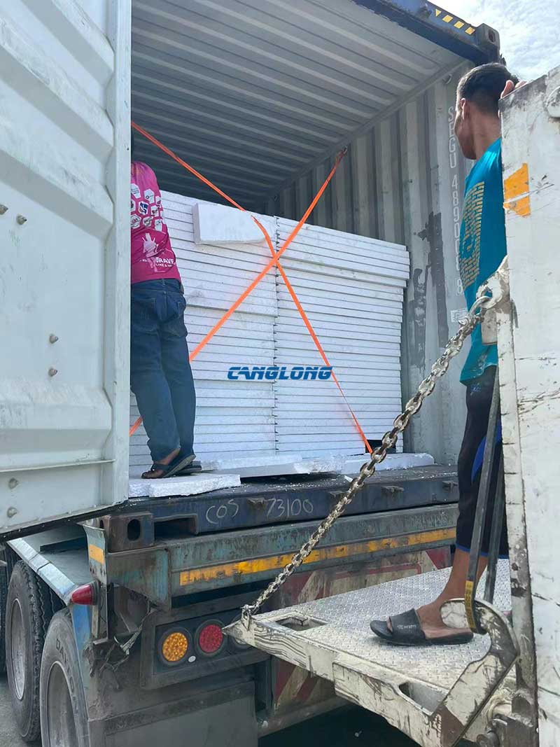 EPS insulation panel has arrived