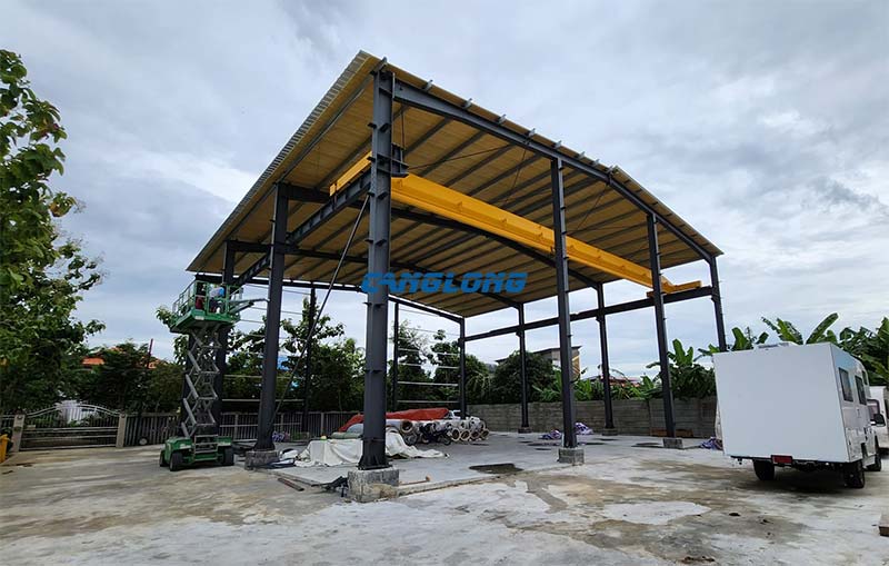 Thailand Crane Warehouse