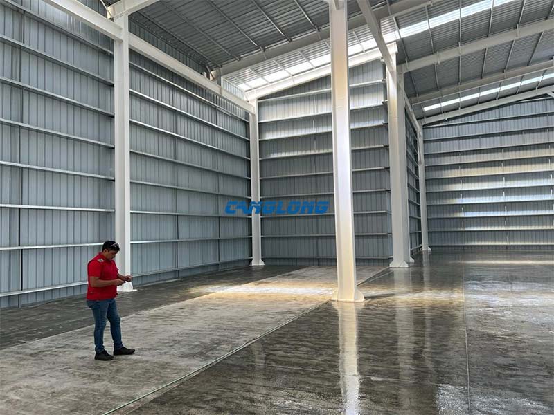 Chile Workshop Building