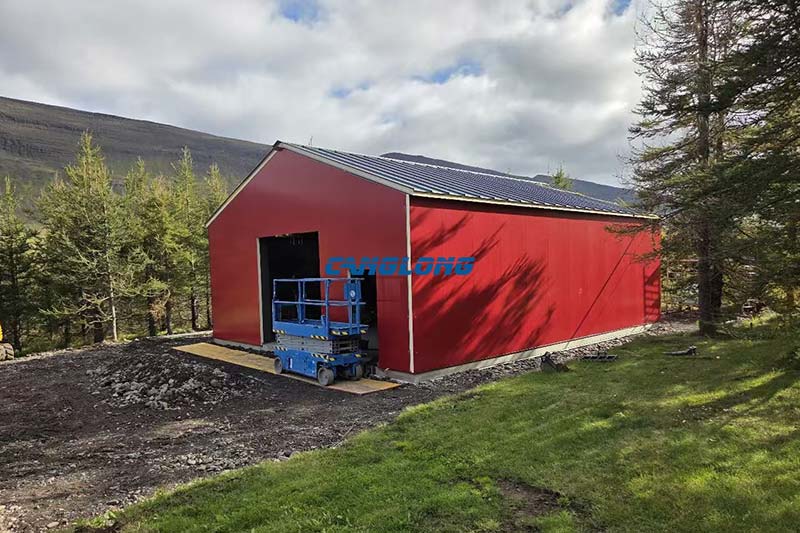 Iceland Small Godown