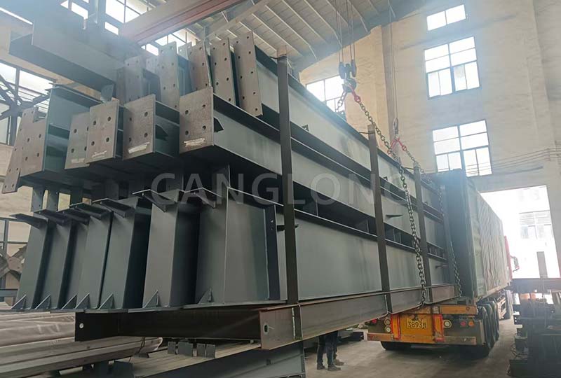 Spanning 12,000 kilometers, the Canglong steel structure kit was shipped to Togo